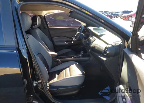 2021 Nissan Kicks Sr Xtronic Cvt from USA, damaged, VIN 3N1CP5DV0ML528337